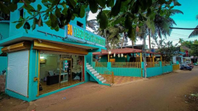 36 Yard Beach Cottages
